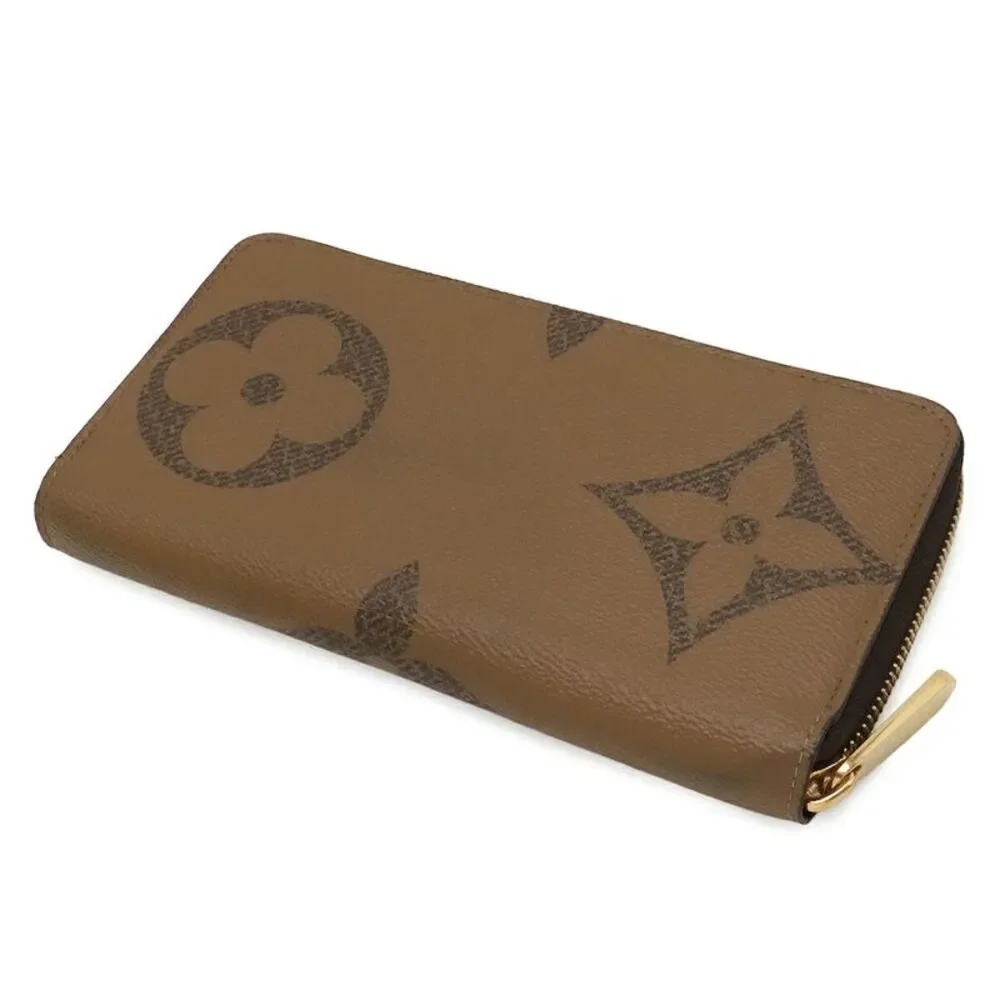 Louis Vuitton Zippy Wallet